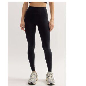 Girlfriend Collective Women's XL Float Ultralight Leggings Black 7/8 Length